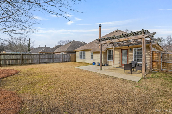 638 Glenmede Lane