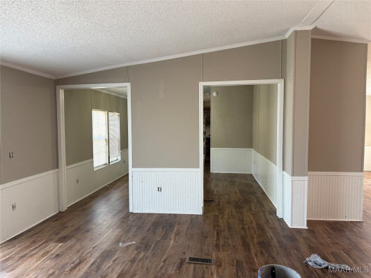 4504 Tall Pines Drive