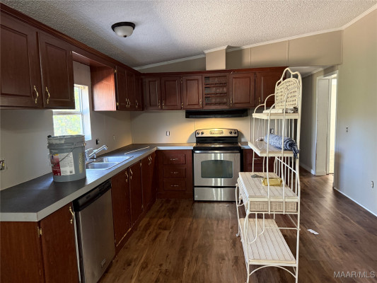 4504 Tall Pines Drive