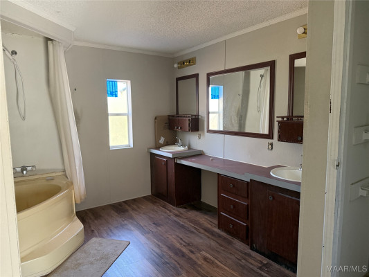 4504 Tall Pines Drive