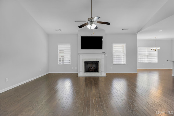 1360 Barret Park Way