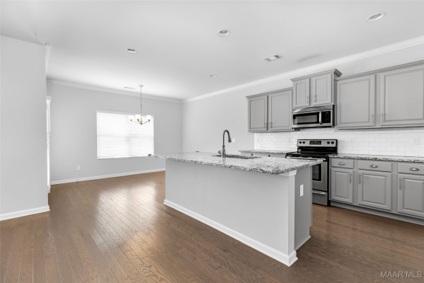 1360 Barret Park Way