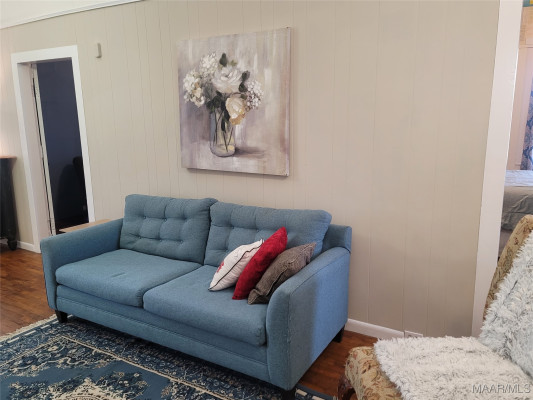 101 S Autauga Street