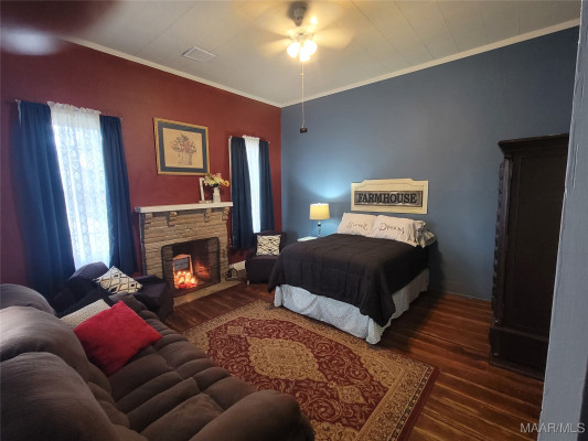 101 S Autauga Street