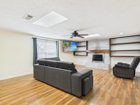 95 Hickory Hill Road