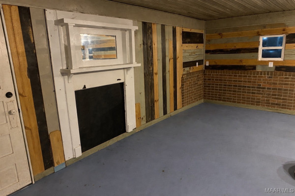 95 Hickory Hill Road