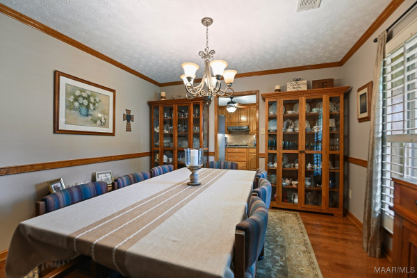 1689 Rambling Brook Lane