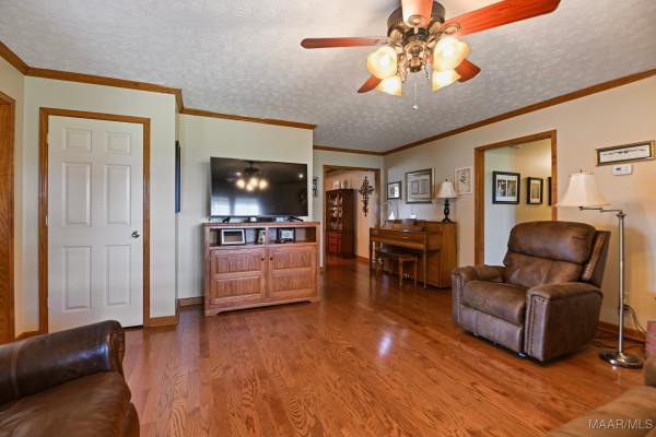 1689 Rambling Brook Lane