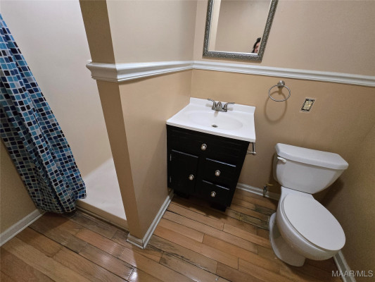 4097 Narrow Lane Road