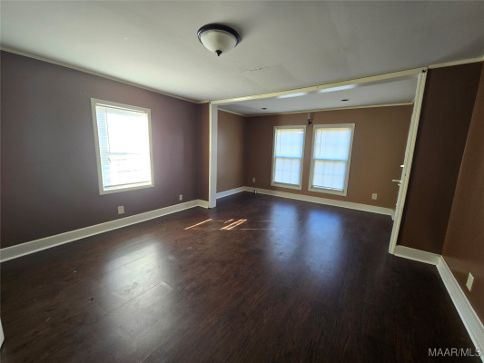 4097 Narrow Lane Road