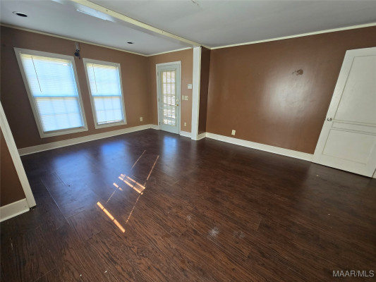 4097 Narrow Lane Road