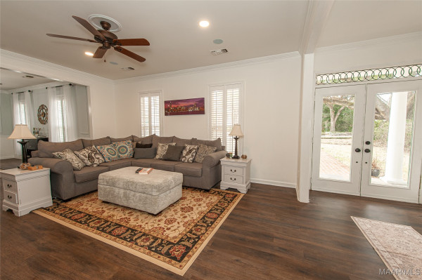 3051 Hill Hedge Drive