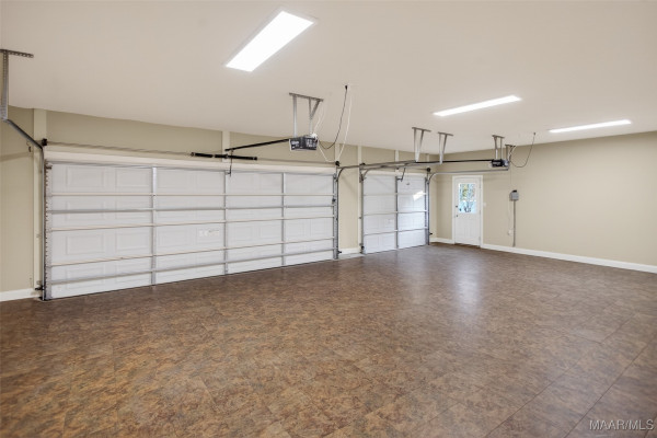 8696 Huntingdon Ridge Lane