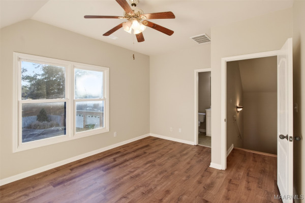 8696 Huntingdon Ridge Lane