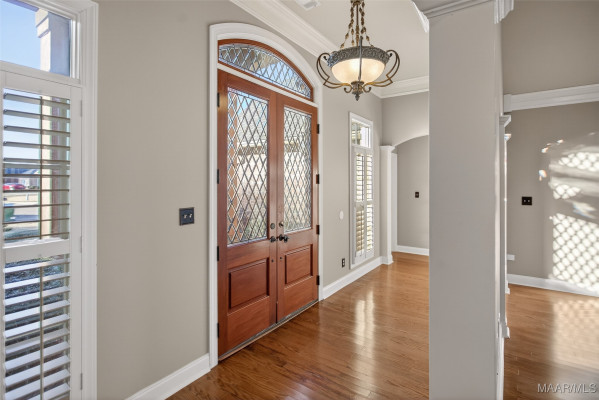 8696 Huntingdon Ridge Lane