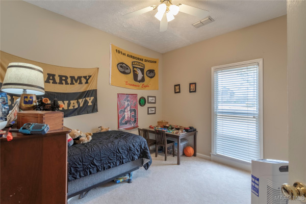 8712 STURBRIDGE Drive