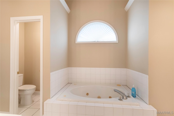 8712 STURBRIDGE Drive