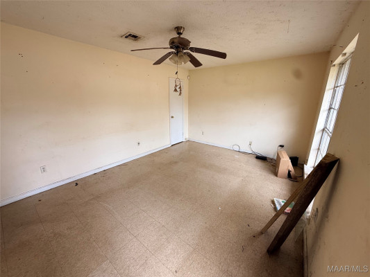 1504 Baffin Court