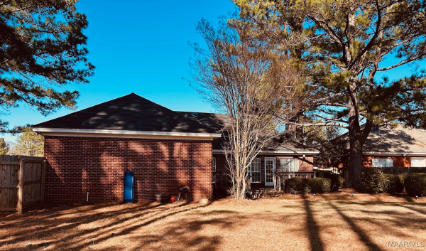 110 POPLAR GROVE Drive