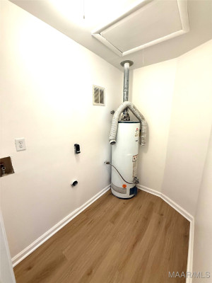 3808 PERRY HILL Court