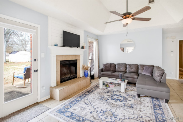 7136 BRECKENRIDGE Drive