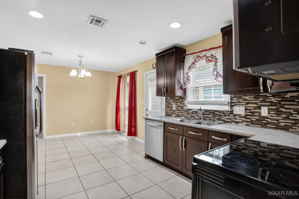 3849 Fieldcrest Drive