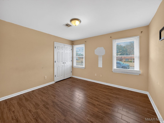 3849 Fieldcrest Drive