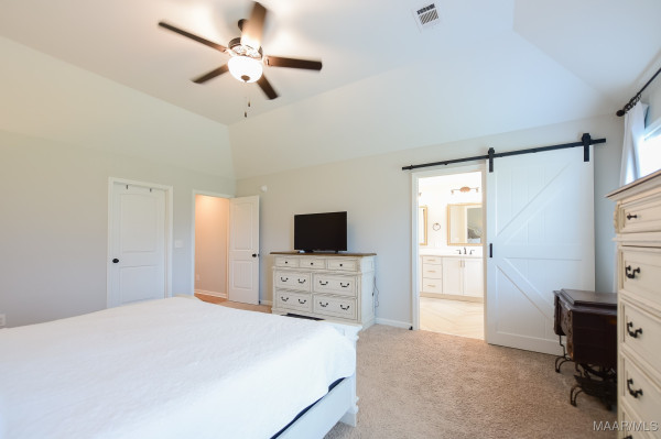 9900 Bluestone Circle