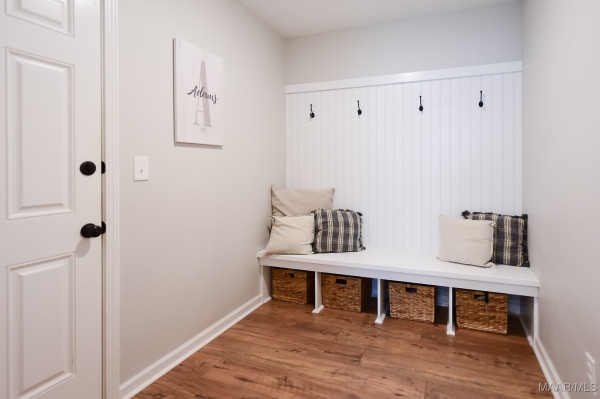 9900 Bluestone Circle