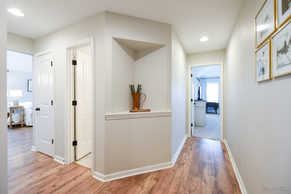 9900 Bluestone Circle