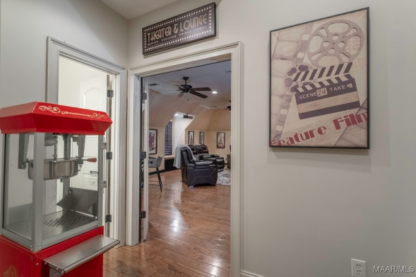 7565 Lakeridge Drive