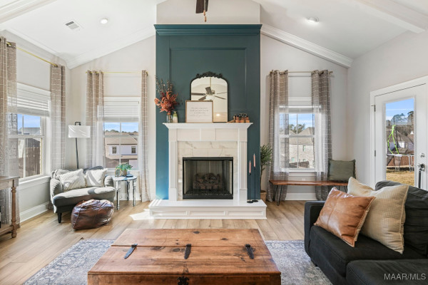 1297 Charleston Drive
