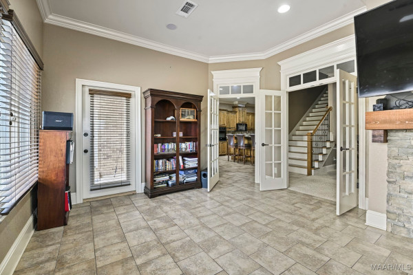 6224 HUNTERS Grove