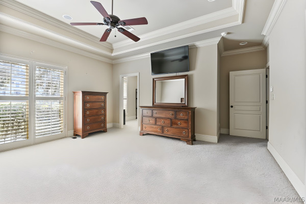 6224 HUNTERS Grove