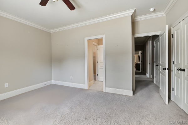 6224 HUNTERS Grove