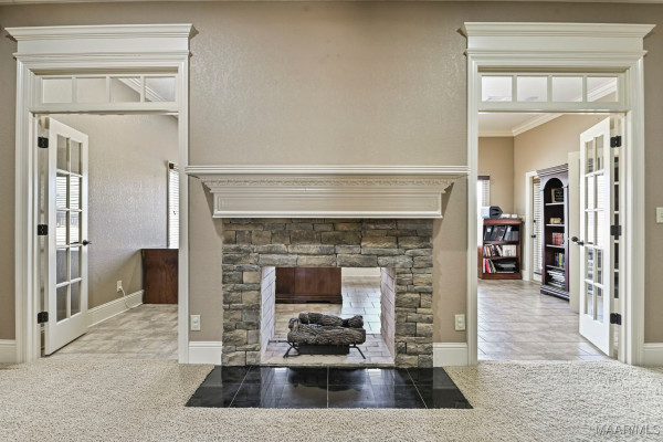 6224 HUNTERS Grove