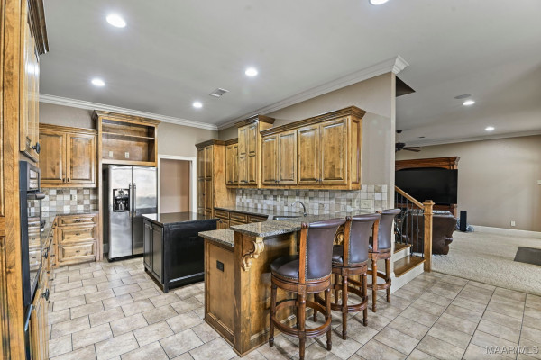 6224 HUNTERS Grove