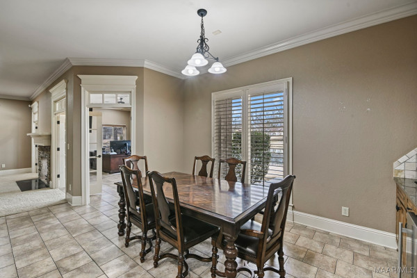 6224 HUNTERS Grove