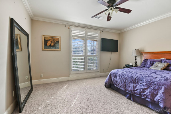 6224 HUNTERS Grove