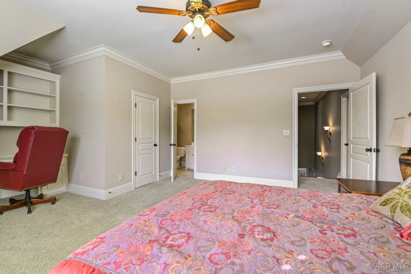 6224 HUNTERS Grove