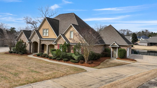 6224 HUNTERS Grove