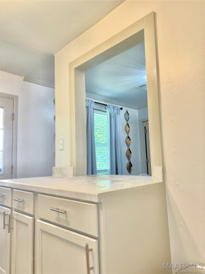 644 IRIS Lane
