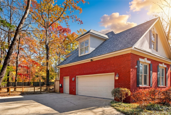 8411 TIMBER CREEK Drive