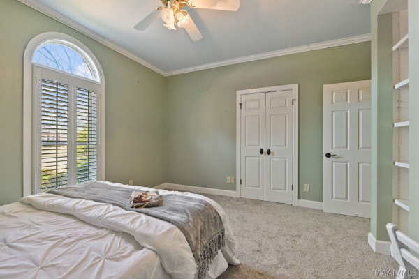 416 Towne Lake Drive