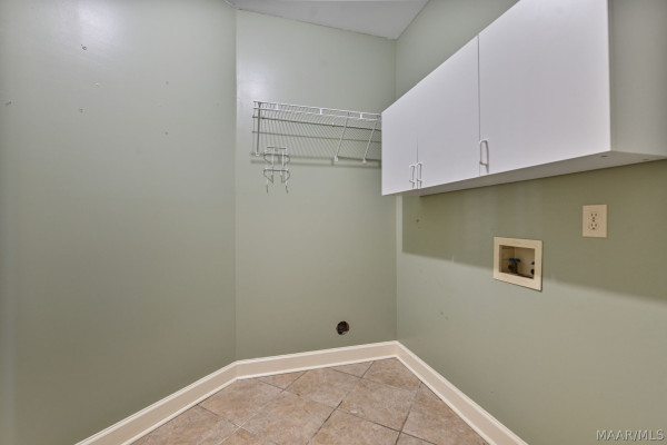 416 Towne Lake Drive