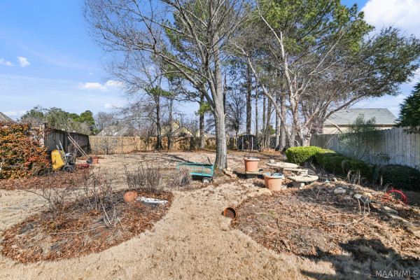 416 Towne Lake Drive