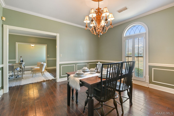 416 Towne Lake Drive