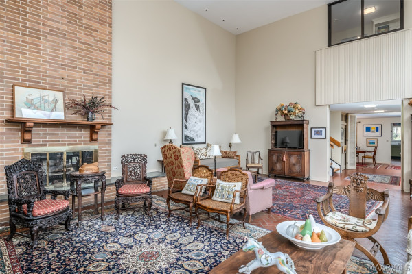 2307 Allendale Place