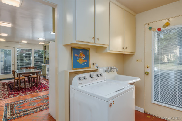 2307 Allendale Place