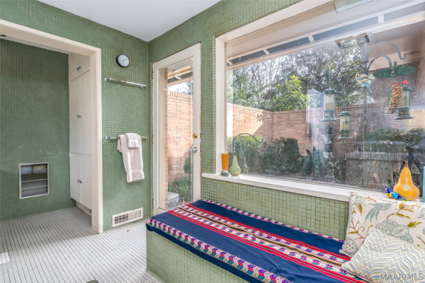 2307 Allendale Place